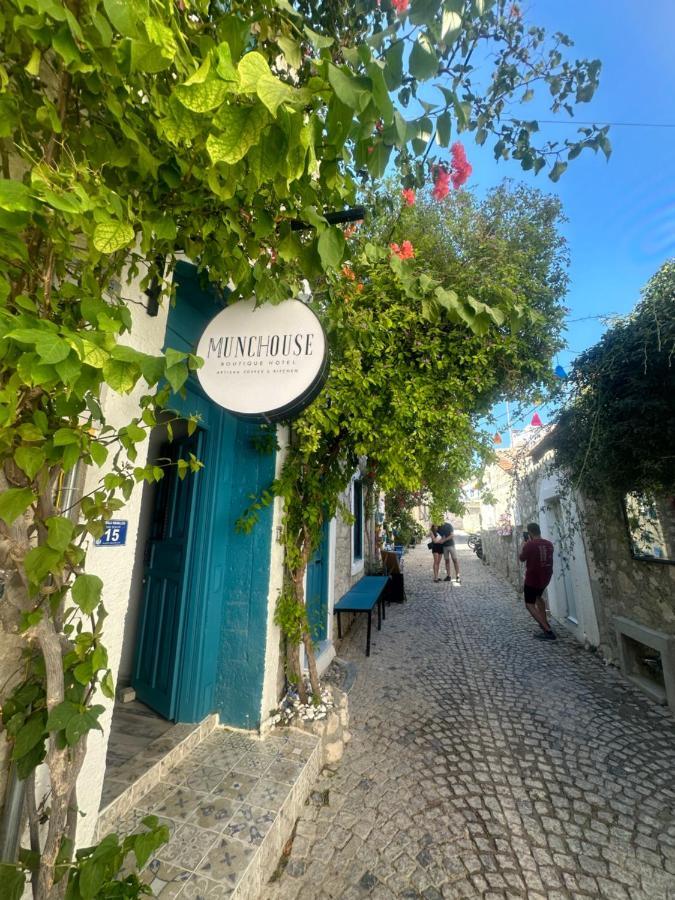 Munch House Hotel Alaçatı Luaran gambar